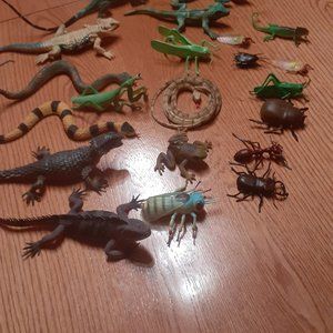 Creepy crawly toys